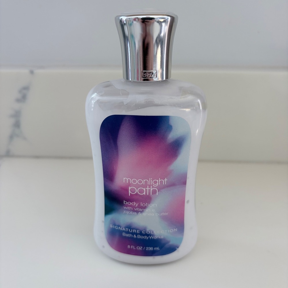 Bath & Body Works Moonlight Path Body Lotion 8 fl oz Signature Collection